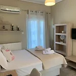 Boho Oasis Central Penthouse Apartamento Volos