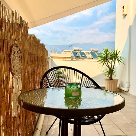 Boho Oasis Central Penthouse * Vólos